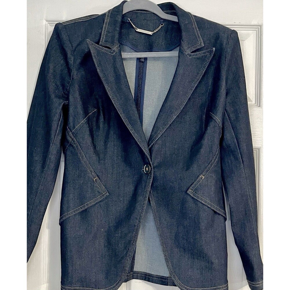 White House Black Market WHBM “The Editor” Size 6 Denim Blazer Dark Wash Jacket